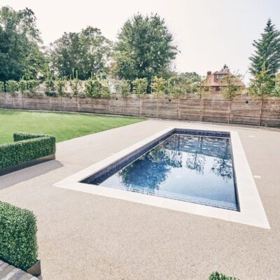 Acura Group - Pool